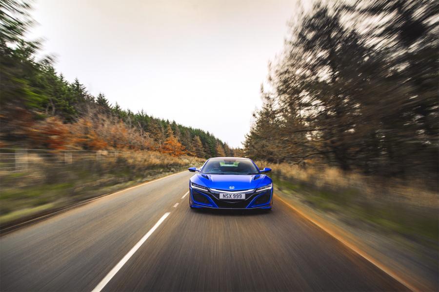  Honda NSX 2016 года  (UK) (фото 24 из 120)
